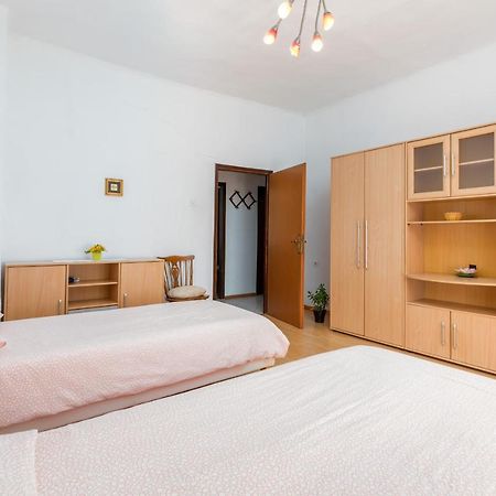 Apartment Ana Fažana Екстериор снимка