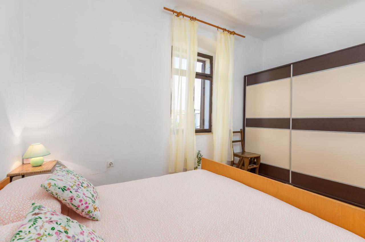 Apartment Ana Fažana Екстериор снимка