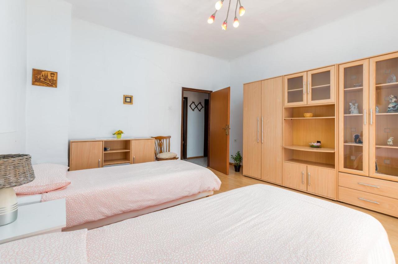 Apartment Ana Fažana Екстериор снимка
